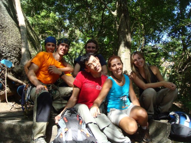 7809_10200095596085940_375314592_n